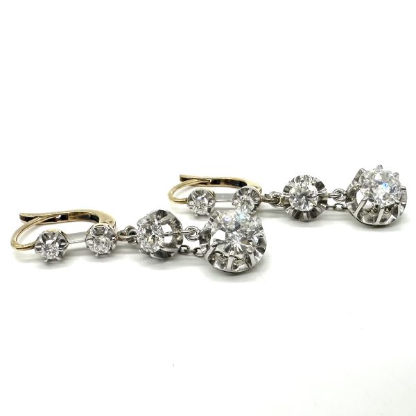 bijou occasion or jaune 750 millièmes 18 carats bijouterie frot guilde boucle oreille platine diamants dormeuse ancienne